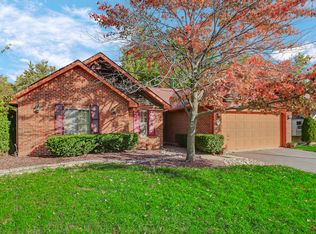 140 Rockhurst Rd, Bolingbrook, IL 60440