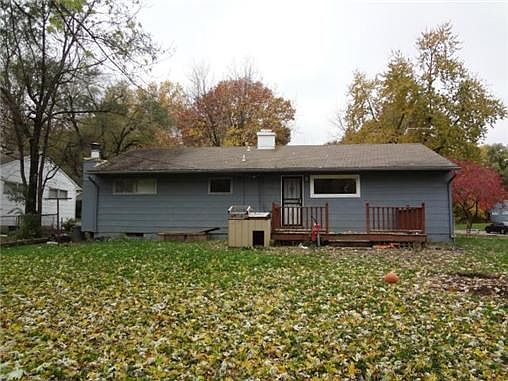2nd image of 11329 Sycamore Ter