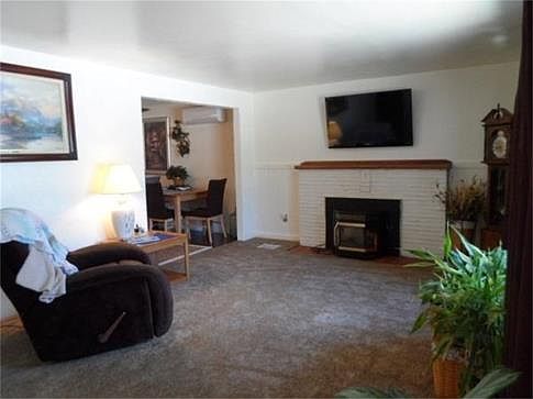 3rd image of 8402 E Mission Ave