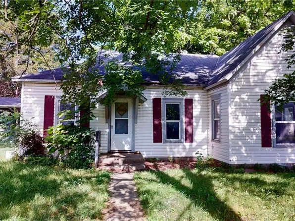 1301 N Washington St, Nevada, MO 64772