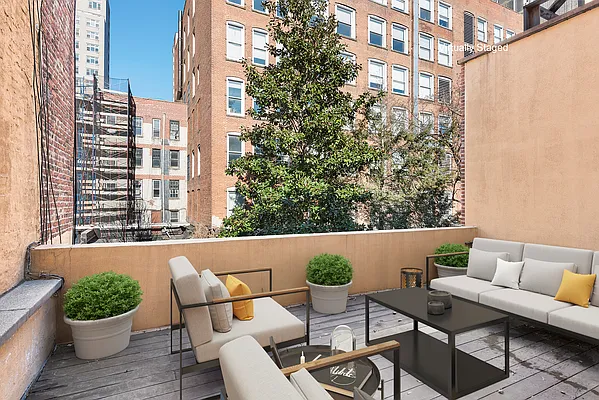 Rented by Corcoran | media 3