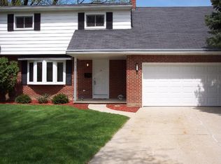 2217 Havenwood Dr, Toledo, OH 43614