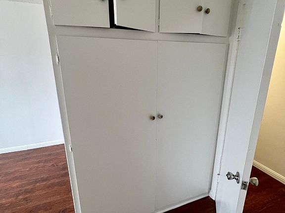 4th image of 2126 W 182nd St #5