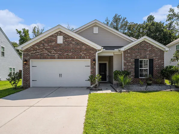 208 Pavilion St, Summerville, SC 29483
