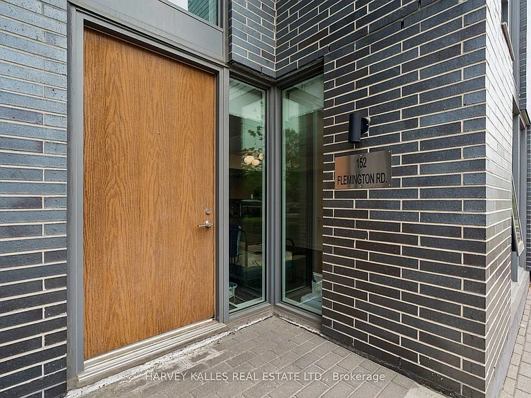 152 Flemington Rd #Townhouse 104 — Photo 5