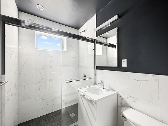 5th image of 20-06 Seagirt Blvd #4C