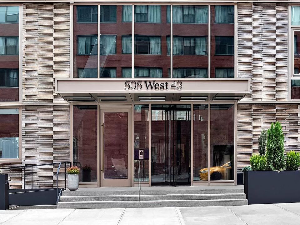 1st image of 505 W 43rd St #6M