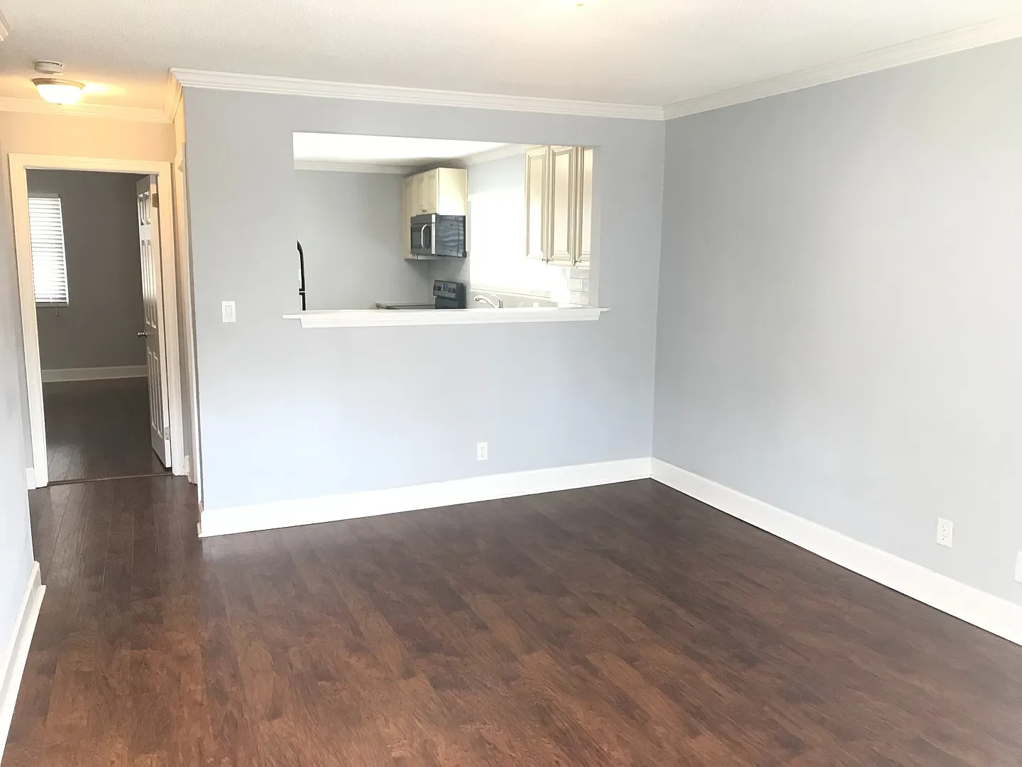 2Bed/1Ba Duplex close to Downtown Concord Fully Renovated with Laundry Room on Site — Photo 3