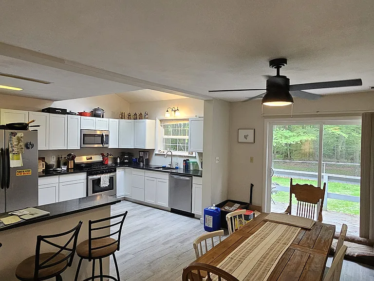 13 Cardinal Dr #1 — Photo 6