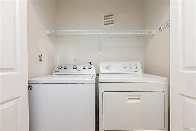 2152 Newport Way NW — Photo 21