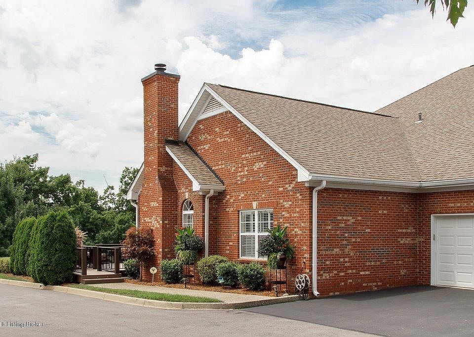 8206 St Andrews Village Dr-1