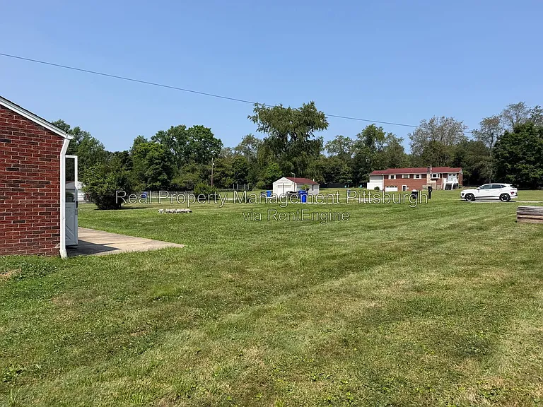 7802 Noblestown Rd — Photo 13