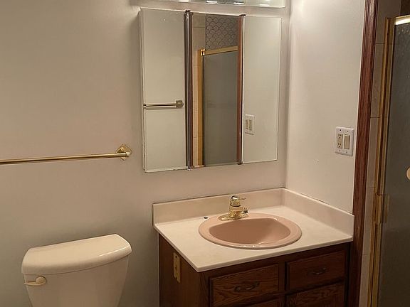 5th image of 706 Mississippi River Blvd S #101