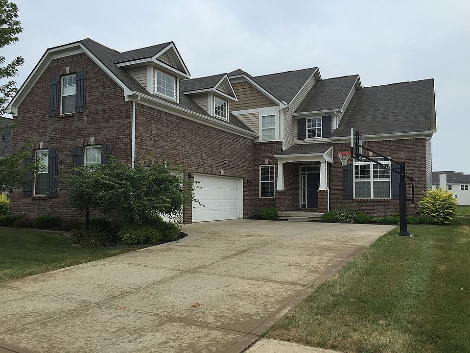 1st image of 12362 Twyckenham Dr