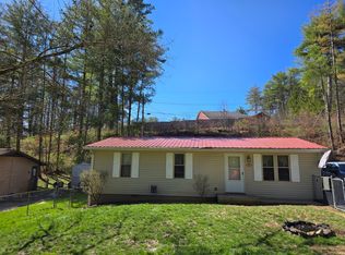 107 Pine Cove Dr, Beckley, WV