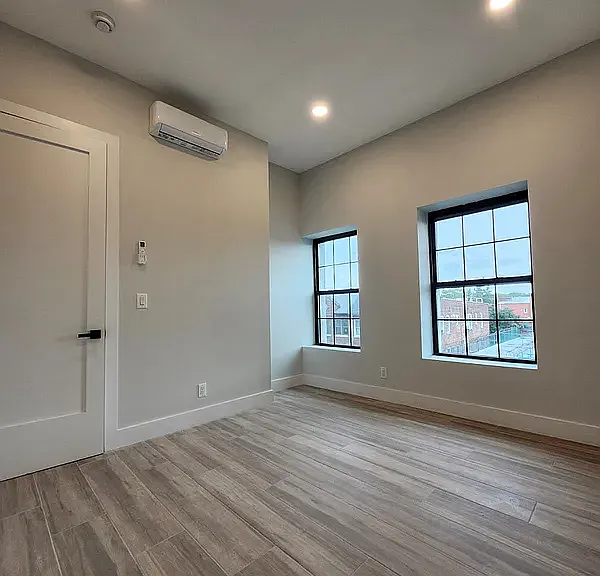 32-62 83rd St #3P — Photo 5