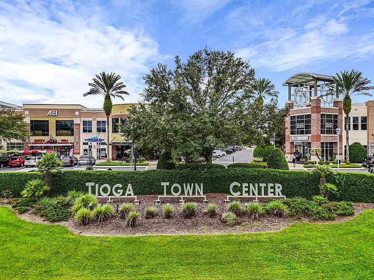 Flats at Tioga Town Center — Photo 24