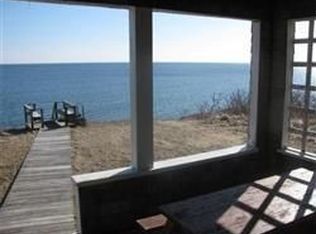 68 Old Beach Rd, Plymouth, MA 02360