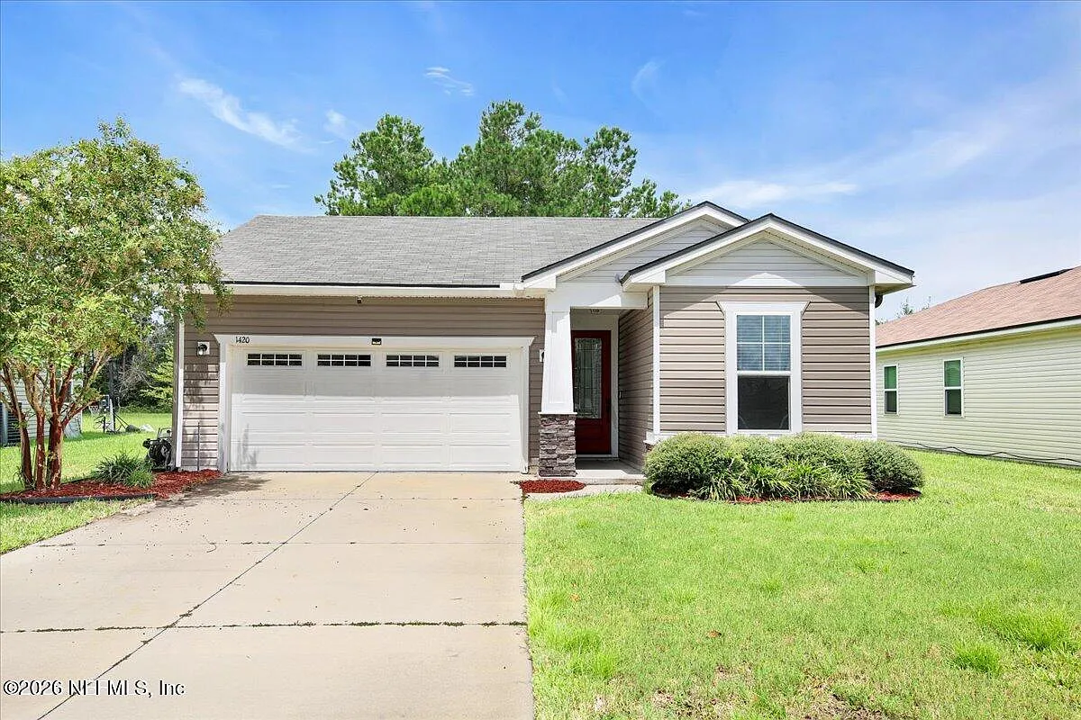 4 bed, 3.0 bath, 1896 sqft, $2,200 — Photo 1