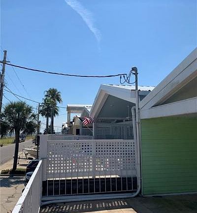 2nd image of 8036 Breakwater Dr