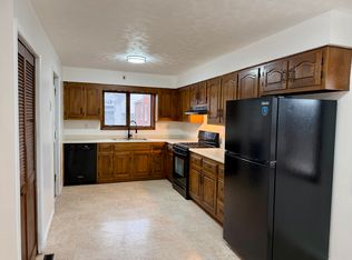 327 Walnut St, Vandergrift, PA 15690