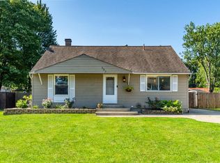 393 Hermitage Rd, Columbus, OH 43230