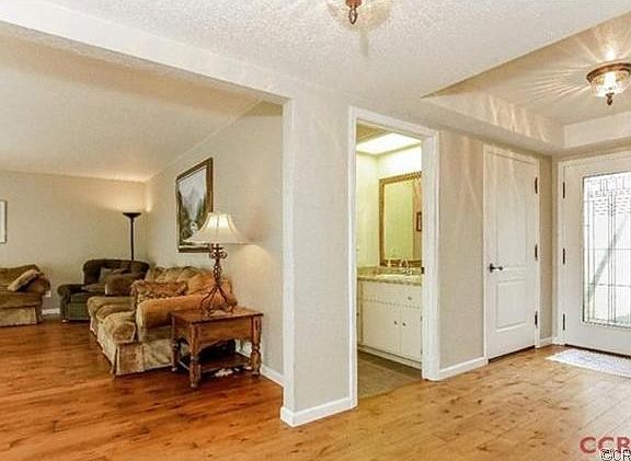 Entry way 1