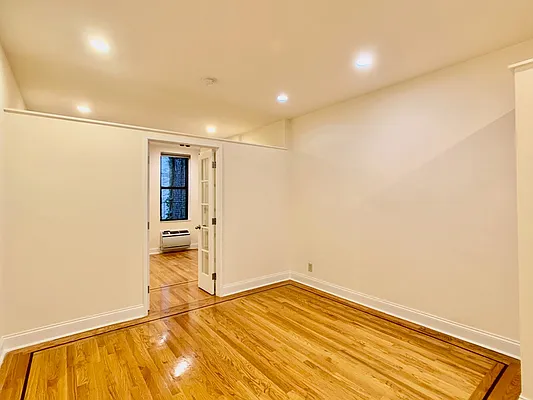 Rented by J & L Holding Corporation | media 4