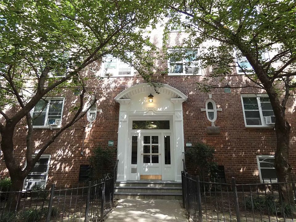 1st image of 34-15 74th St APT 4N