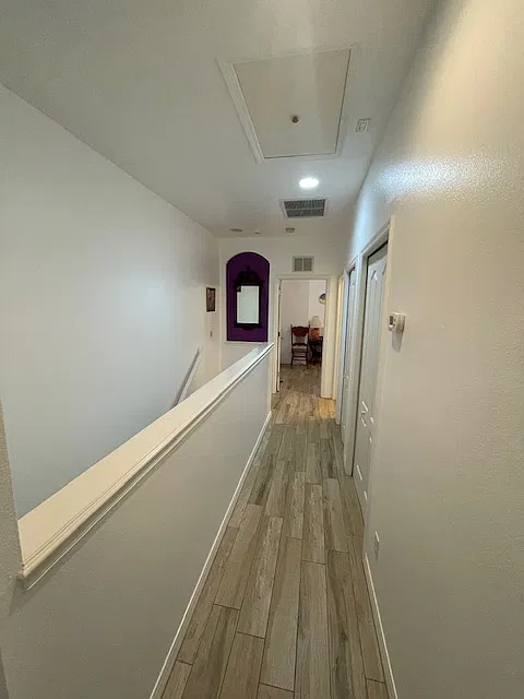2 bed, 2.5 bath, 1268 sqft, $1,700 — Photo 2