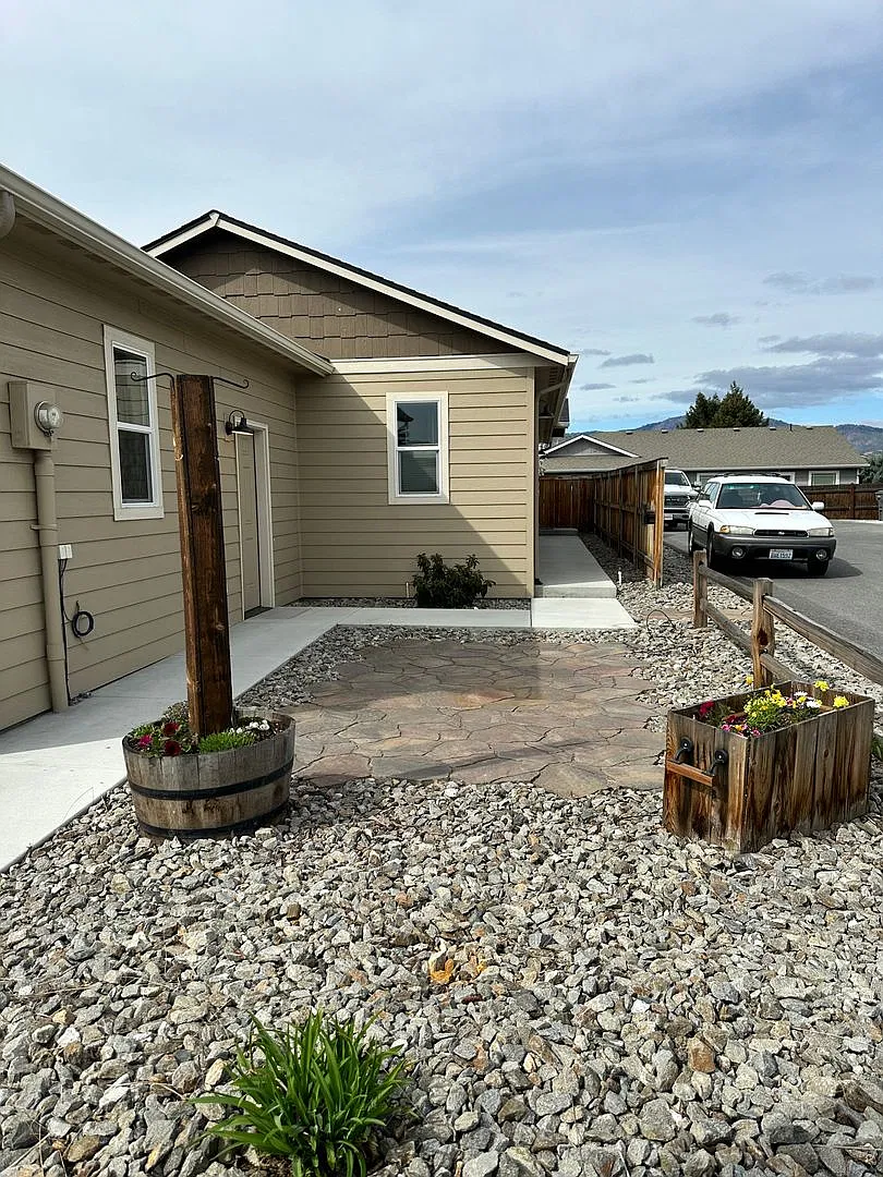 Dream Home in East Wenatchee! — Photo 2