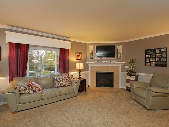 5th image of 1072 Rivermeade Dr
