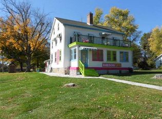 6404 Godfrey Rd, Godfrey, IL 62035