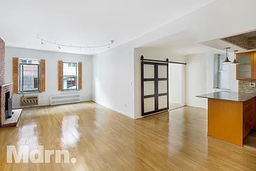 Sold by Mdrn Residential