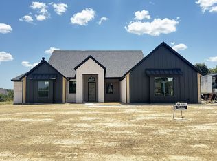 1102 Silver Sage Trl, Weatherford, TX 76085