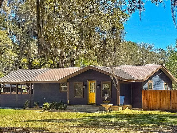 2nd image of 11325 YOUNG Road
