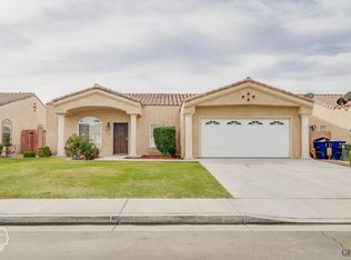 2719 Trentino Ave, Bakersfield, CA 93313
