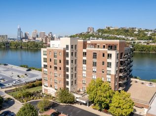 101 Harbor Greene Dr #W705, Bellevue, KY 41073