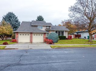 10514 N Arrowhead Dr, Spokane, WA 99208