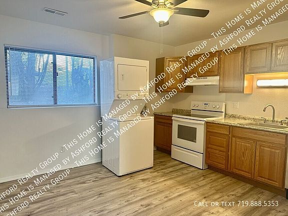 5th image of 1120 Yuma St APT B