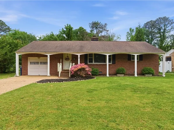 3 Patton Dr, Newport News, VA 23606