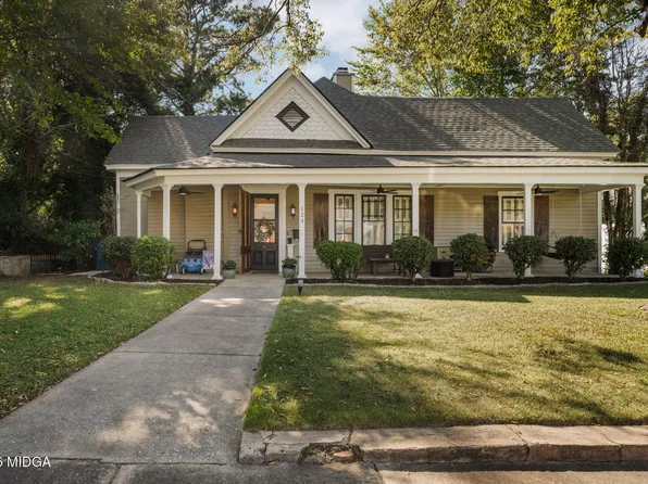 124 Stonewall Pl, Macon, GA 31204