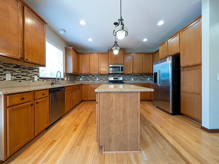 16549 Dodd Ln — Photo 6