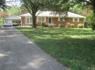 308 E Circle Dr, Matthews, NC 28104