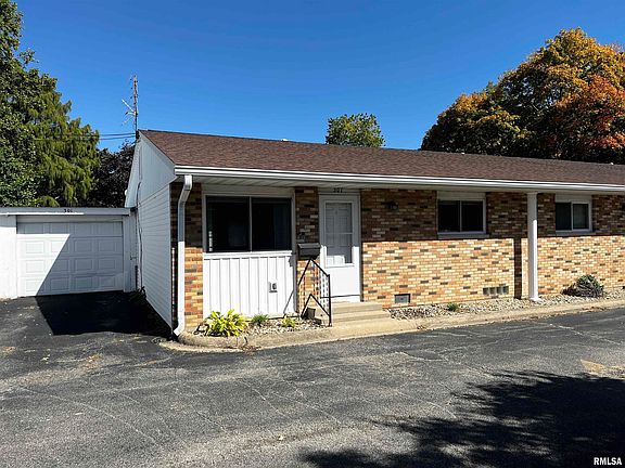 2nd image of 420 Brentwood Rd Unit 301