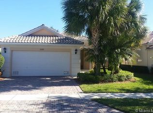 2062 Hermitage Dr, Wellington, FL 33414