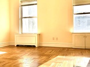 849 Lexington Ave #4, New York, NY 10065