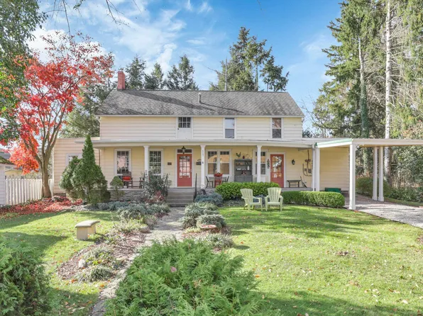 117 Locust Pl, Granville, OH 43023