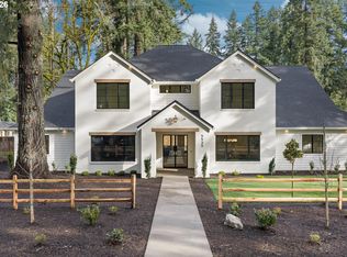 3525 Lake Grove Ave, Lake Oswego, OR 97035