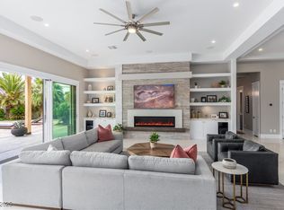 7270 Loma Alta Cir, Las Vegas, NV 89120